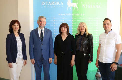 Il presidente Miletić ha organizzato un ricevimento in occasione della Giornata nazionale del servizio di medicina d'urgenza