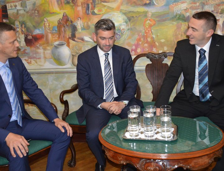 Il Presidente Flego e il Sindaco Miletić hanno appoggiato il progetto di rinnovo della torre dell'acquedotto di Vukovar