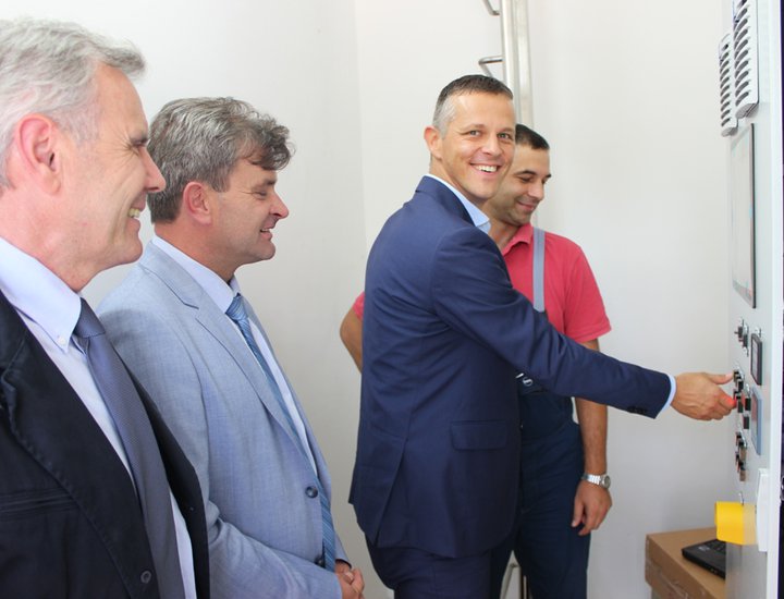 Župan Valter Flego pustio u probni rad prvu malu hidroelektranu na vodovodnom sistemu u Hrvatskoj