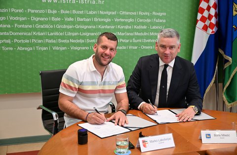 Istarska županija dodijelila sredstva za obnovu nogometnog igrališta u Karojbi
