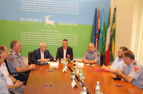 Istarskom vatrogastvu 37 novih vozila