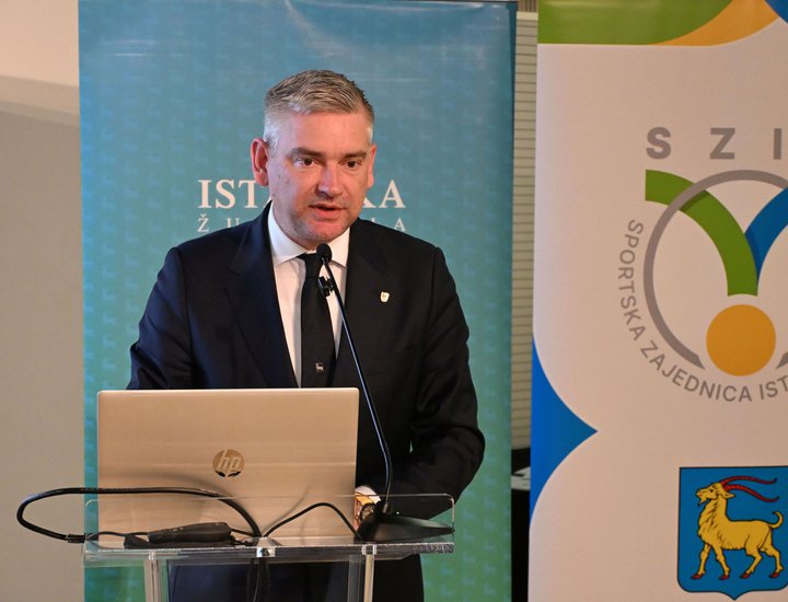 Istarska županija izdvojila preko pola milijuna eura za školovanje 382 trenera