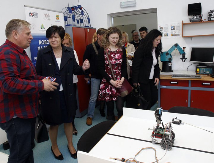 Aperto solennemente il Centro per la robotica pratica di Pola