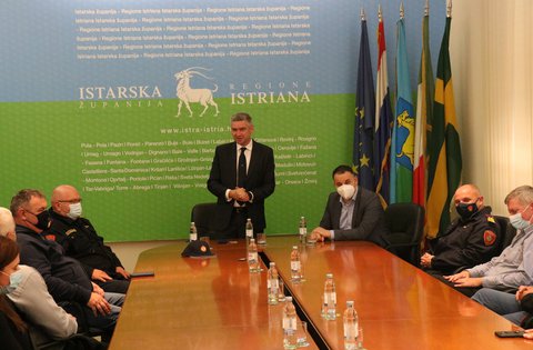 Il sindaco Miletić ha ricevuto i dirigenti dei vigili del fuoco dell'Ungheria, dell'Austria e della Slovenia