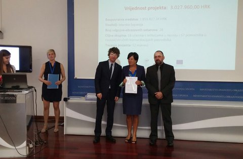 Osigurano 58 pomoćnika u nastavi za školsku gopdinu 2016./2017.