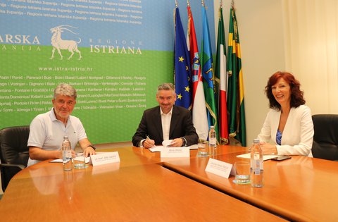 La Regione Istriana stanzia 3,7 milioni di kune per l'acquisto di un mammografo mobile