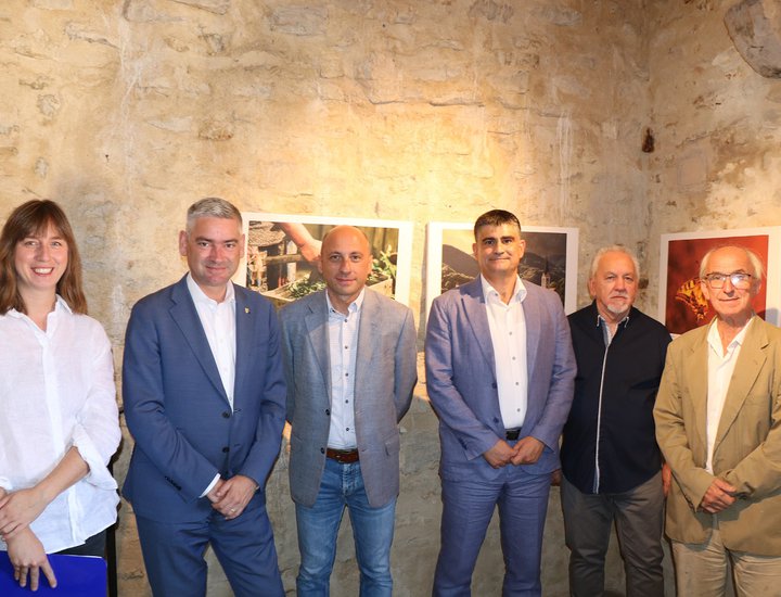 Župan Miletić otvorio izložbu "Volim svoju županiju" Hrvatske zajednice županija u Bujama