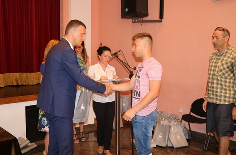 Istarski župan Flego: "Učenici državni prvaci nositelji su razvoja Istre"