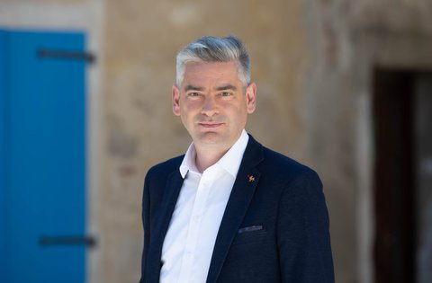 Il presidente Miletić: L'edilizia abusiva si è espansa perché il quadro legislativo non va bene