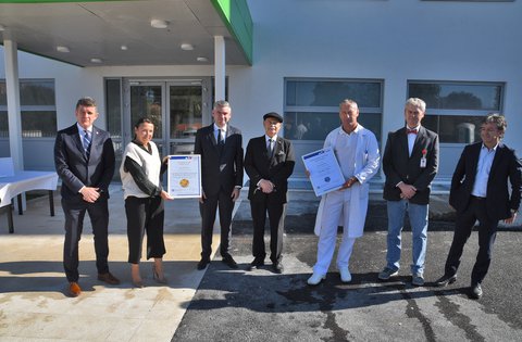 Consegnati all'Ospedale generale di Pola i certificati internazionali degli standard AACI