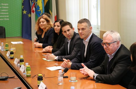 Predstavljen projekt "Regionalni program za mlade Istarske županije"