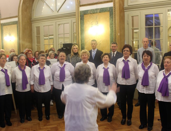 àˆ stato dato il via all'VIII edizione dei Giochi sportivi dell'Associazione dei pensionati della Regione Istriana