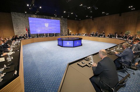 Il presidente Miletić ha partecipato all'incontro sul tema della guerra in Ucraina