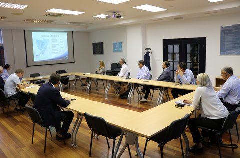 L'approvvigionamento idrico e la medicina d'urgenza al centro dell’attenzione al VI Incontro coordinativo del Presidente della Regione e delle sindache/dei sindaci