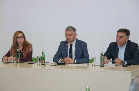 Lo sviluppo sostenibile del turismo e la tendenza all’edilizia eccessiva, al centro dell’attenzione del III Incontro coordinativo del Presidente della Regione con le sindache e i sindaci