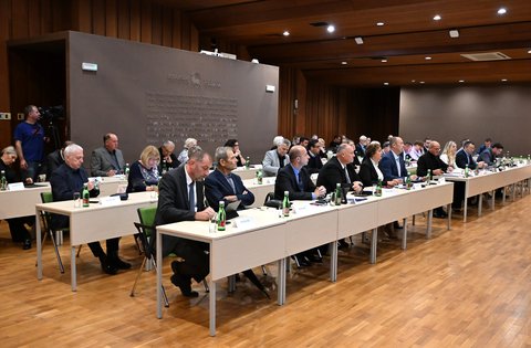 Jednoglasnom odlukom vijećnici Skupštine IŽ formirali sva radna tijela