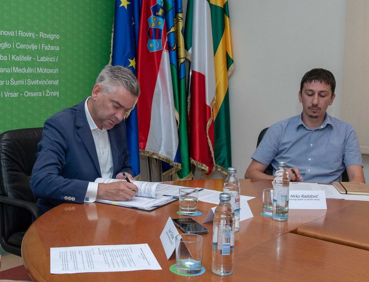 Za programe i projekte ravnomjernog razvitka istarskim općinama dodijeljeno preko pola milijuna kuna