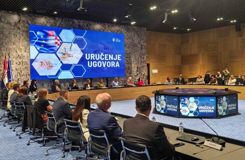 Istarskoj županiji dodijeljeno više od 2 milijuna eura za nova ulaganja u zdravstvenu zaštitu