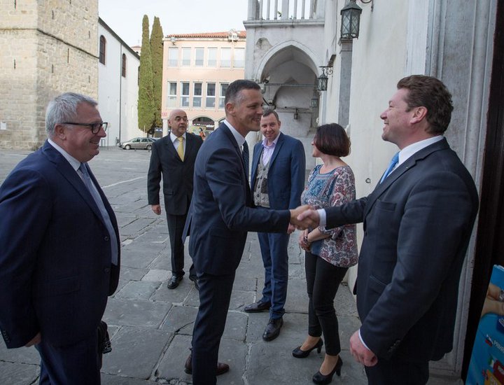 Župan Flego: Podižimo razinu znanja, a ne barijere na granici