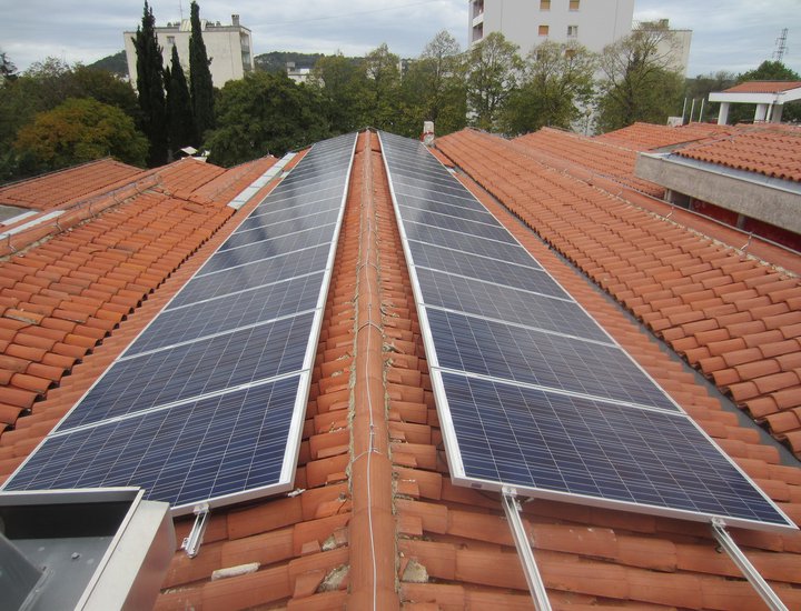 Započela izgradnja sunčane elektrane na dječjem vrtiću Pjerina Verbanac u Labinu