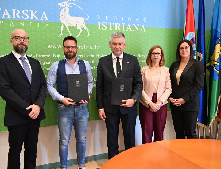 Istarska županija i Sveučilište Jurja Dobrile u Puli učvrstili suradnju kroz financijsku potporu i stručnu praksu u prevođenju