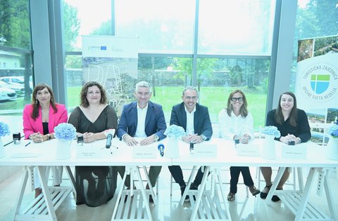 Potpisan trogodišnji ugovor za financiranje Mediteranskog kiparskog simpozija