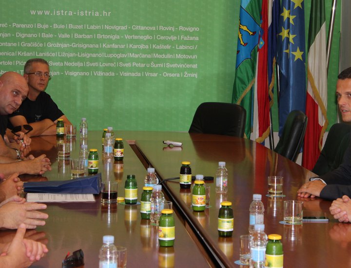 Il Presidente della Regione ha ricevuto i membri dell'unità speciale di polizia "Bak Istra" in occasione dell'anniversario della loro istituzione