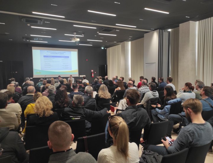 Otvoren Javni poziv za sufinanciranje korištenja obnovljivih izvora energije i energetske učinkovitosti u obiteljskim kućama – održane informativne radionice u Puli i Poreču