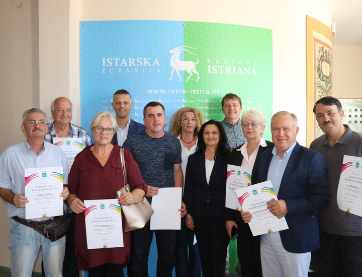 Uručene zahvalnice sudionicima 5. Festivala multikulturalnosti