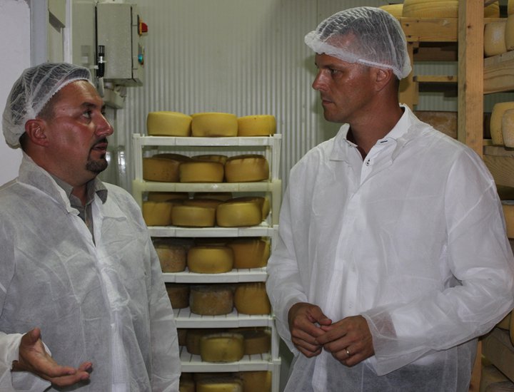 Visita del Presidente della Regione alla latteria Latus