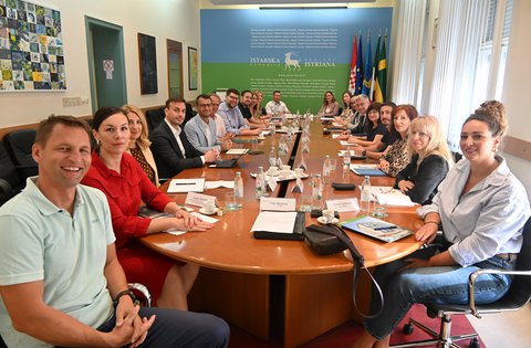 Župan Miletić: Istarskoj županiji itekako je stalo da se riješi problem Kaštijuna, a kao prvi korak u tom pravcu predlažemo promjenu vlasničke i upravljačke strukture ŽCGO