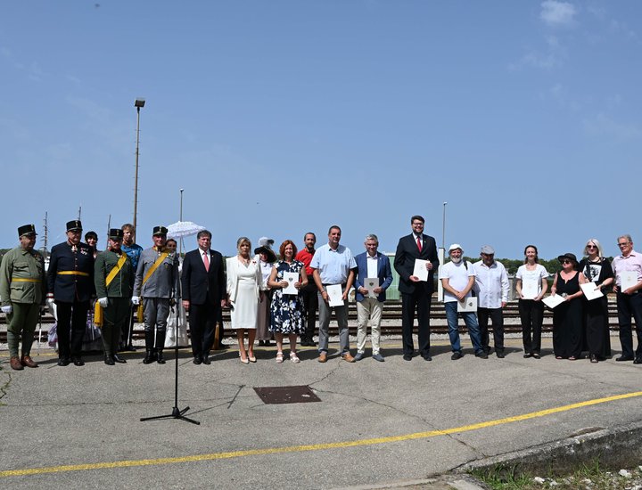 U Puli otvorena manifestacija „Žive slike Austro-Ugarske Pule“